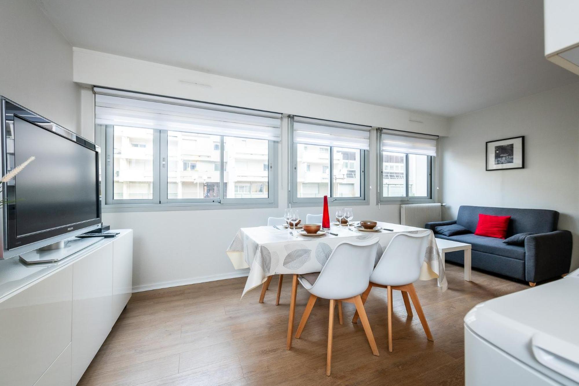 Aux Jardins De L'Hotel De Ville - Appartement Hypercentre Avec Parking Prive Ruan Exterior foto